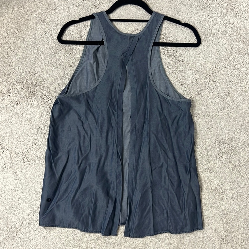 Lululemon tank top with open back detail. Sz 8. Great condition